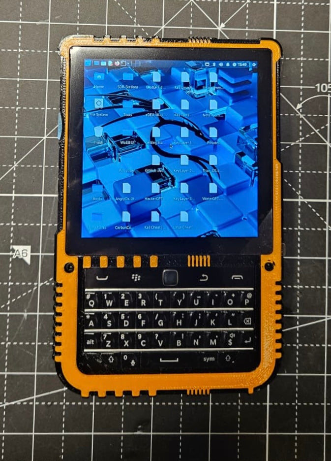 Hackberry Pi CM5 Handheld with Kali, Unbuntu, Pi OS, RetroPi, Android