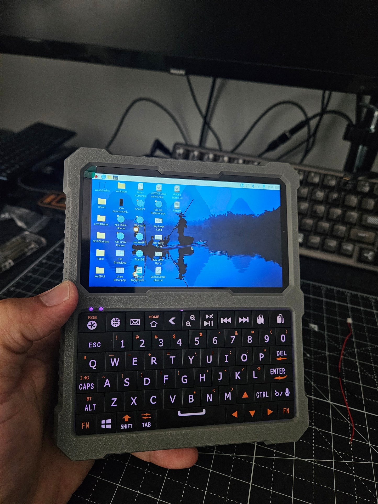 Pi Flux with Kali, Pi OS, Ubuntu, RetroPi