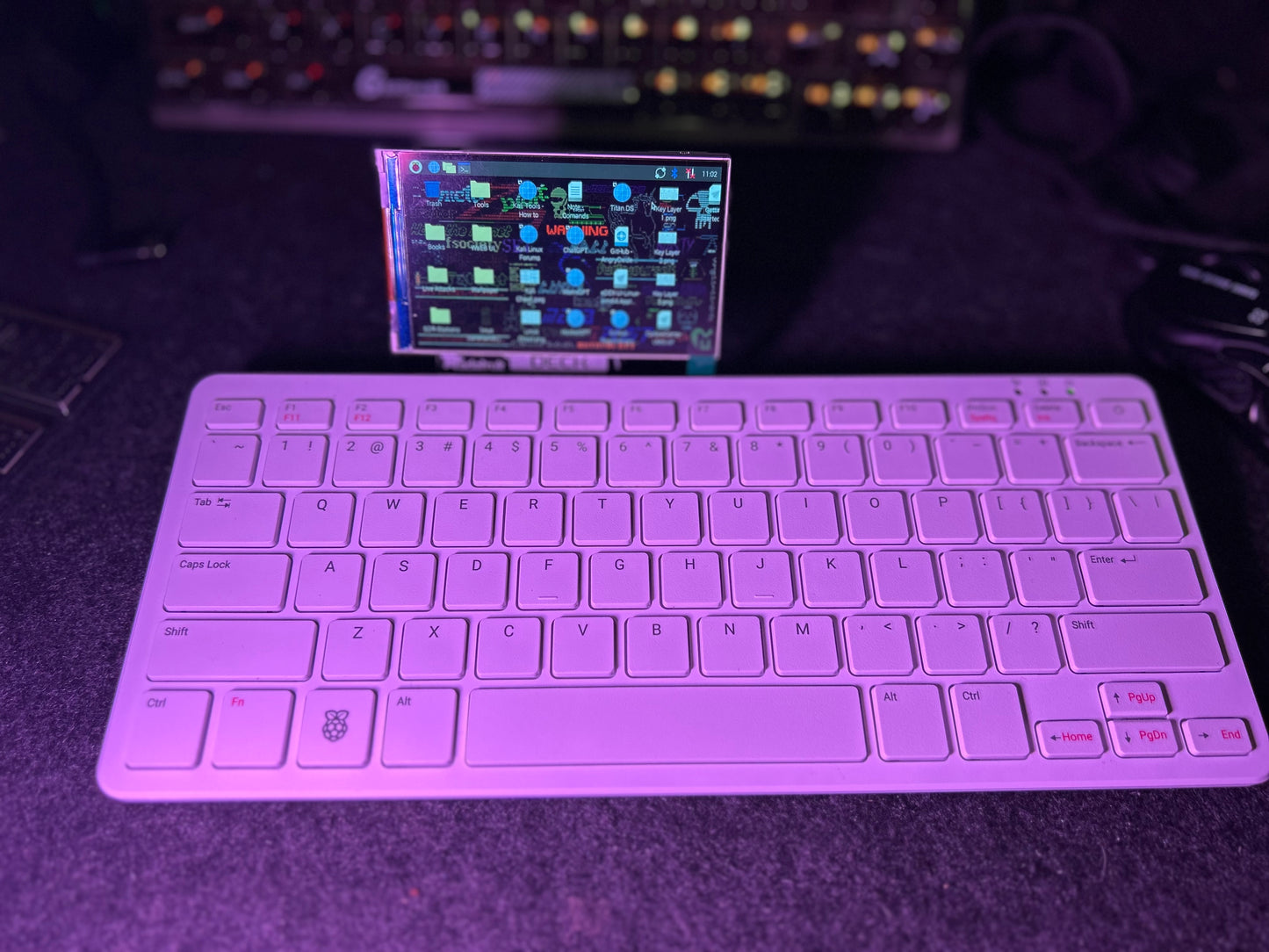 Pi CyberDeck 400 with Kali