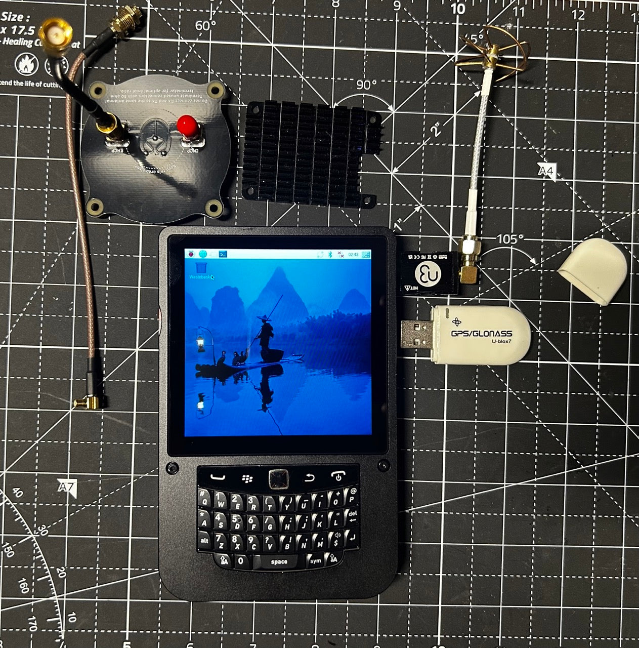 HackBerry Pi CM5 with Kali + Pi OS + RetroPi + Android +