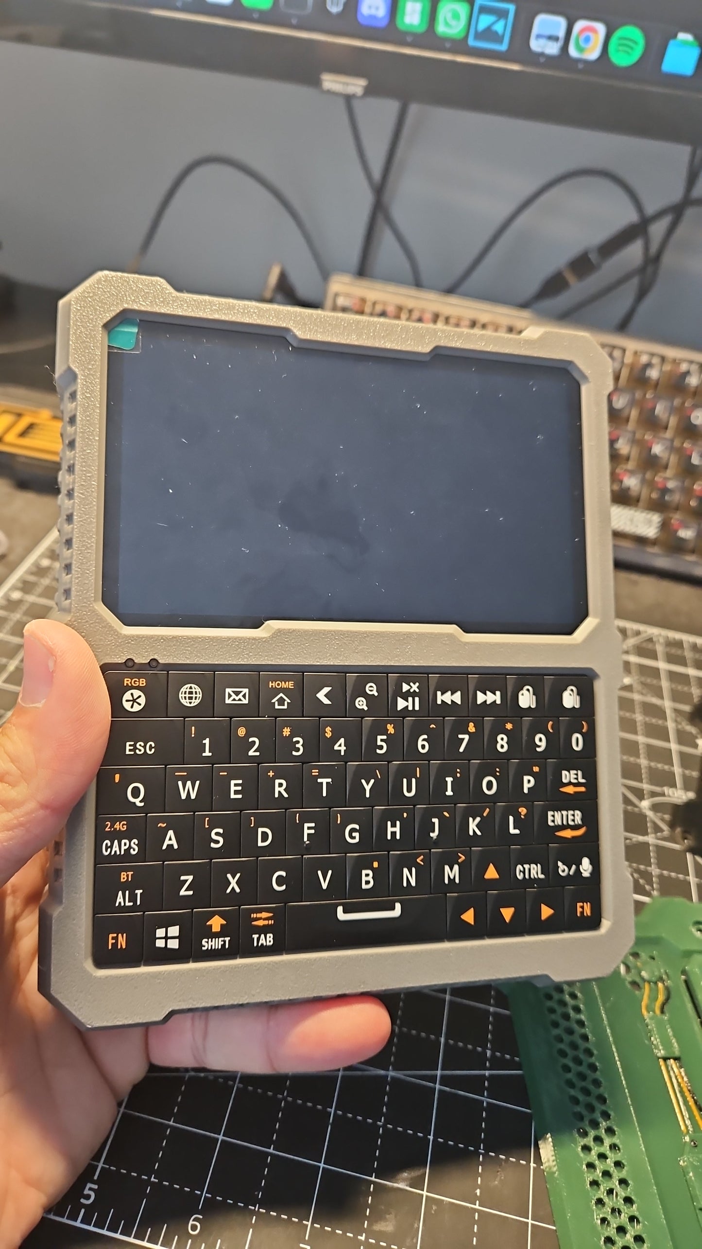 Pi Flux with Kali, Pi OS, Ubuntu, RetroPi